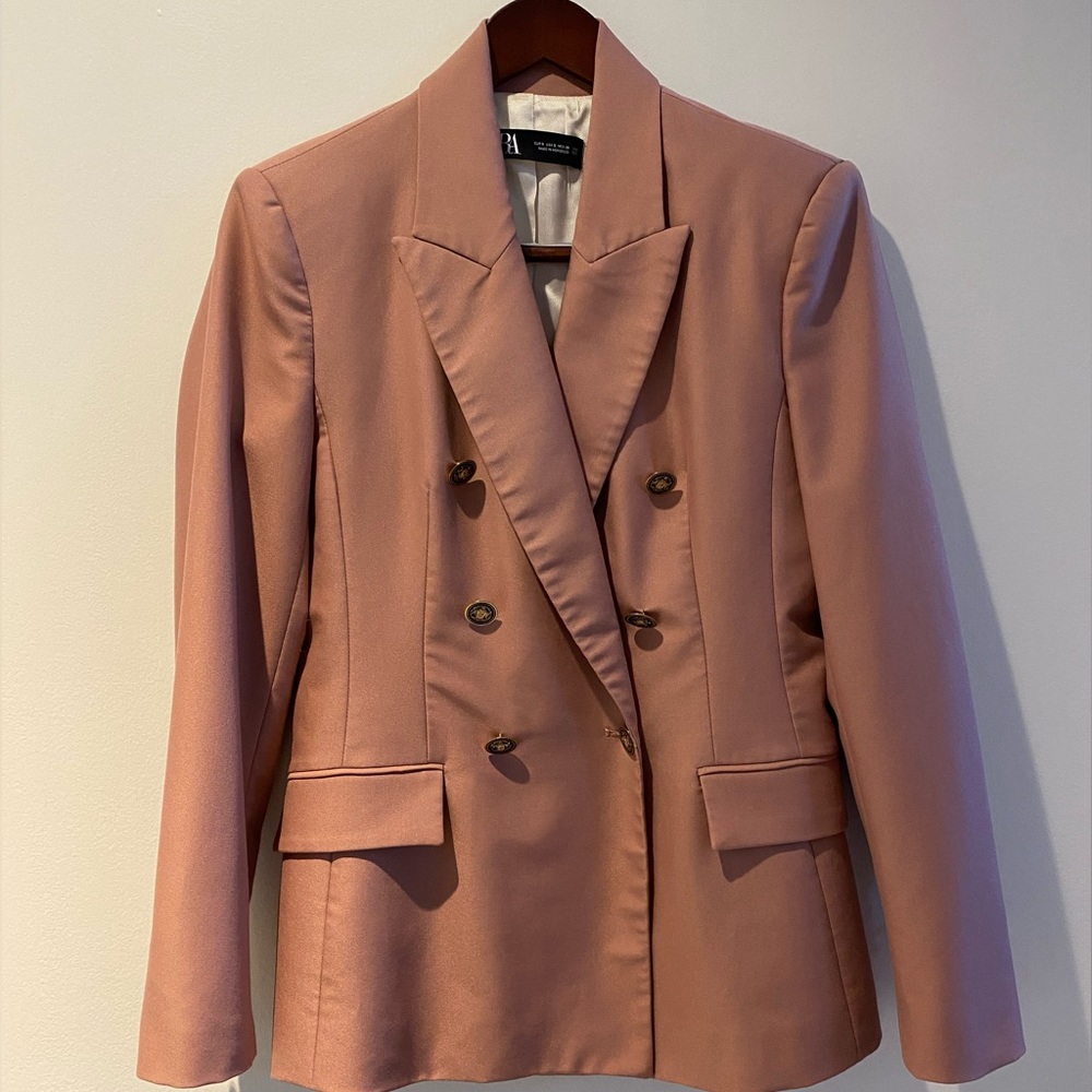 ❗️LAST CHANCE! DONATING SOON ‼️Zara Blazer